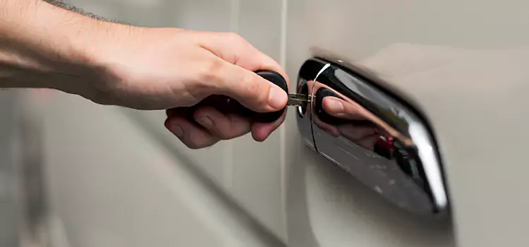 Why Choose Our Auto Locksmith Team in Cary, IL?